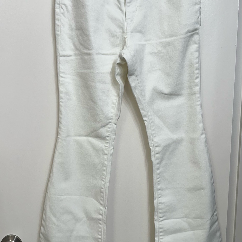 Levis 726 White Flared Jeans